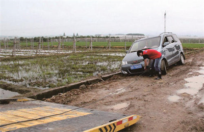 合江抚顺道路救援