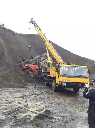 合江上犹道路救援